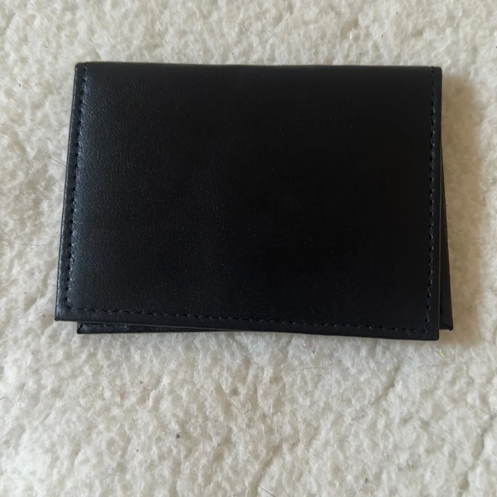 Tommy Hilfiger | Black Genuine Leather Card Holder - Picture 2 of 3